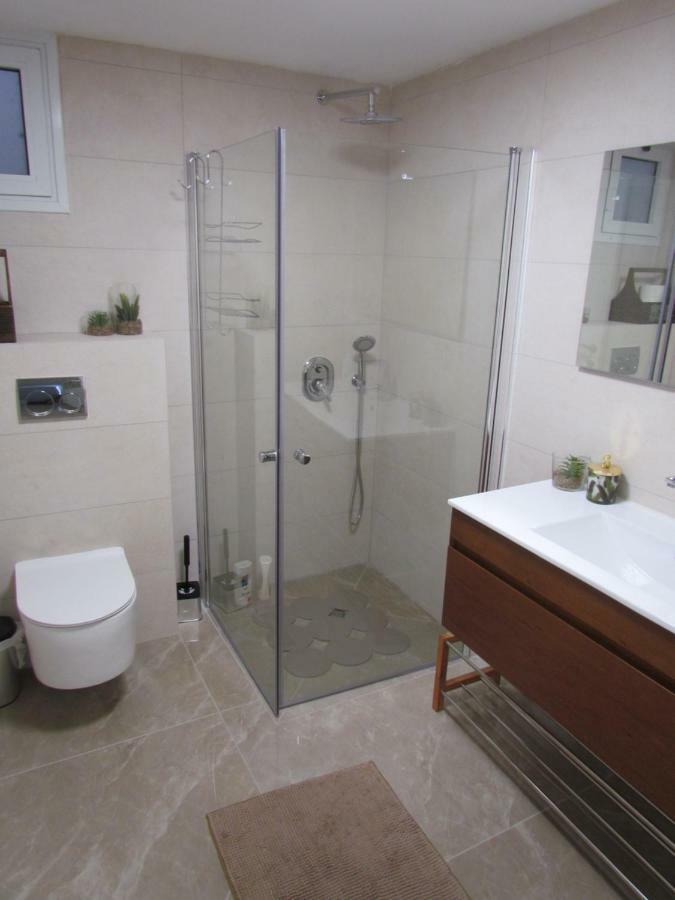 Eleni Apartment エイラート エクステリア 写真